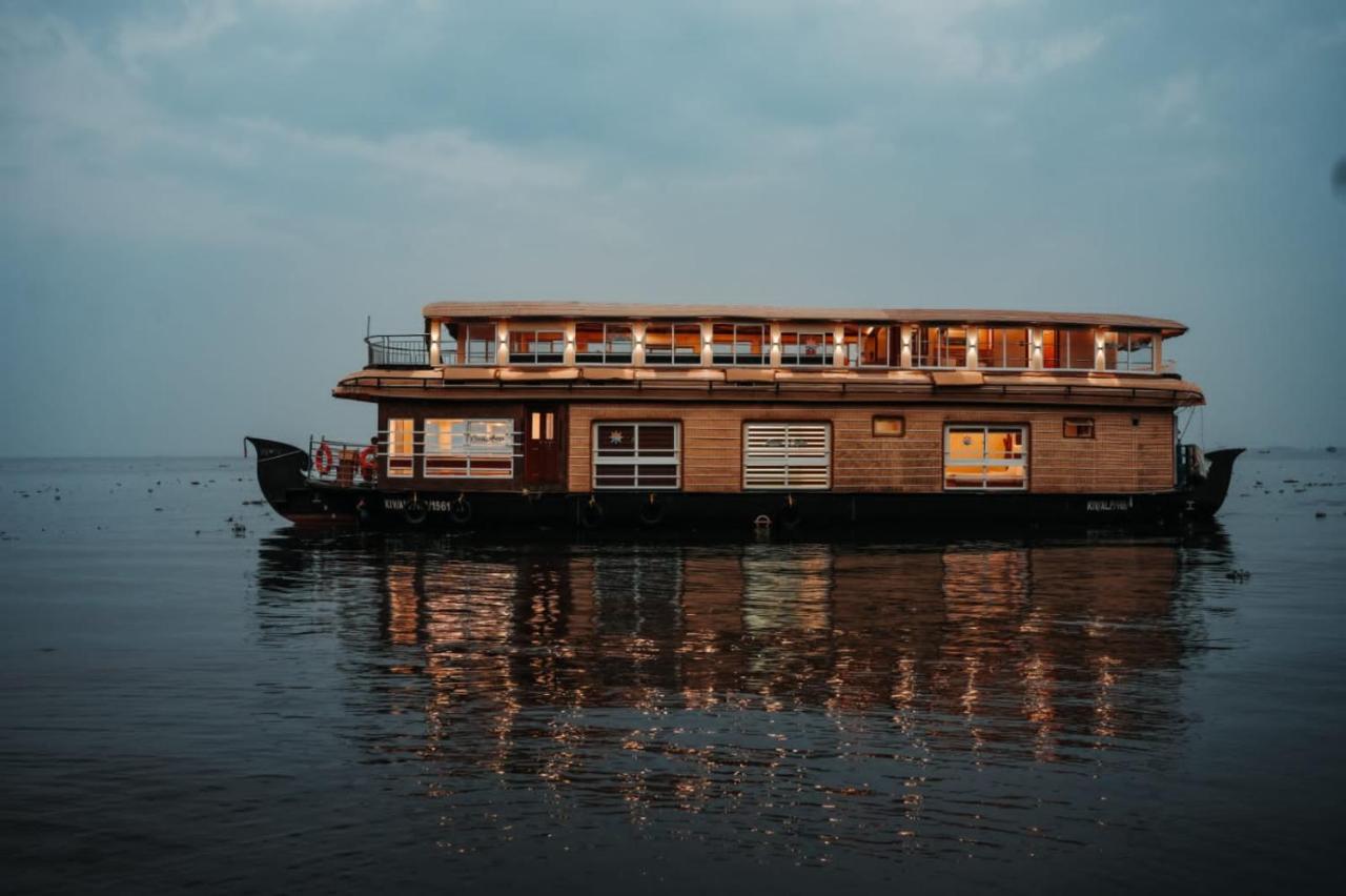 Venice Premium Houseboats Alleppey Alappuzha Exteriör bild