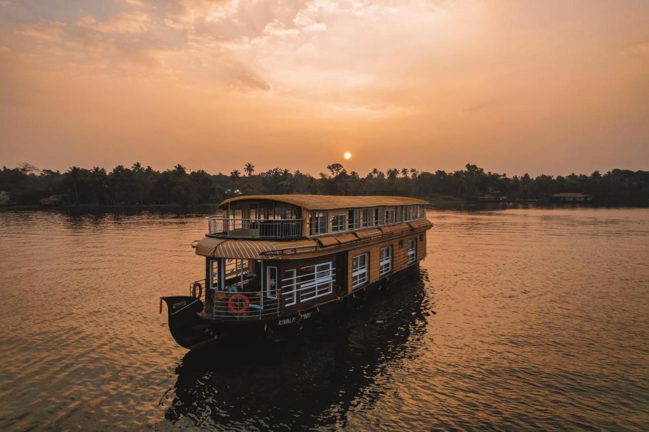 Venice Premium Houseboats Alleppey Alappuzha Exteriör bild
