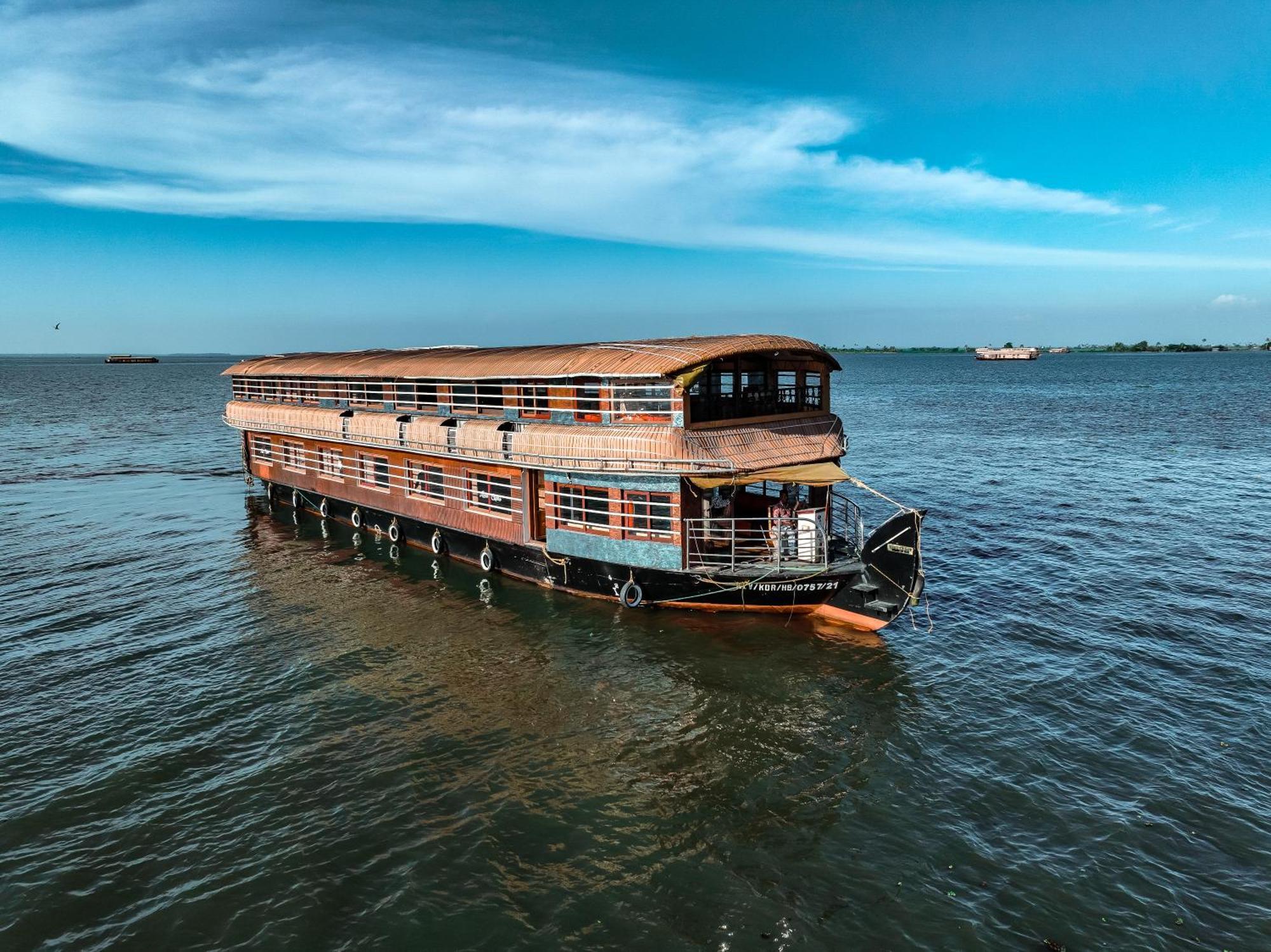 Venice Premium Houseboats Alleppey Alappuzha Exteriör bild