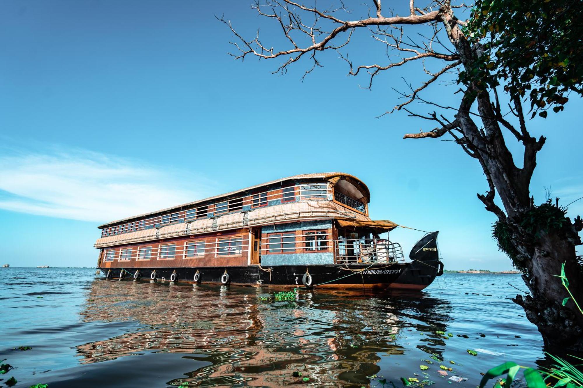 Venice Premium Houseboats Alleppey Alappuzha Exteriör bild