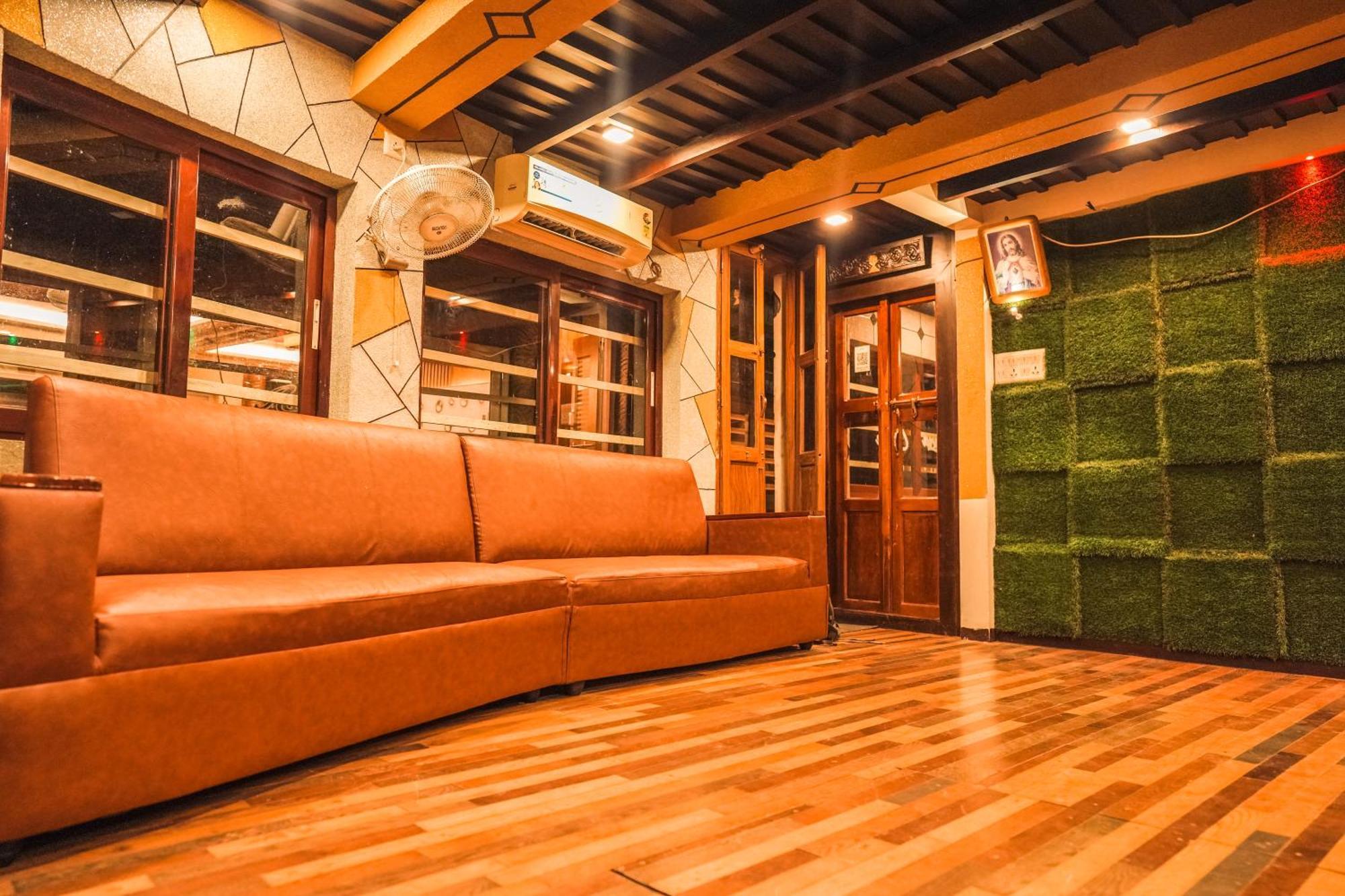 Venice Premium Houseboats Alleppey Alappuzha Exteriör bild