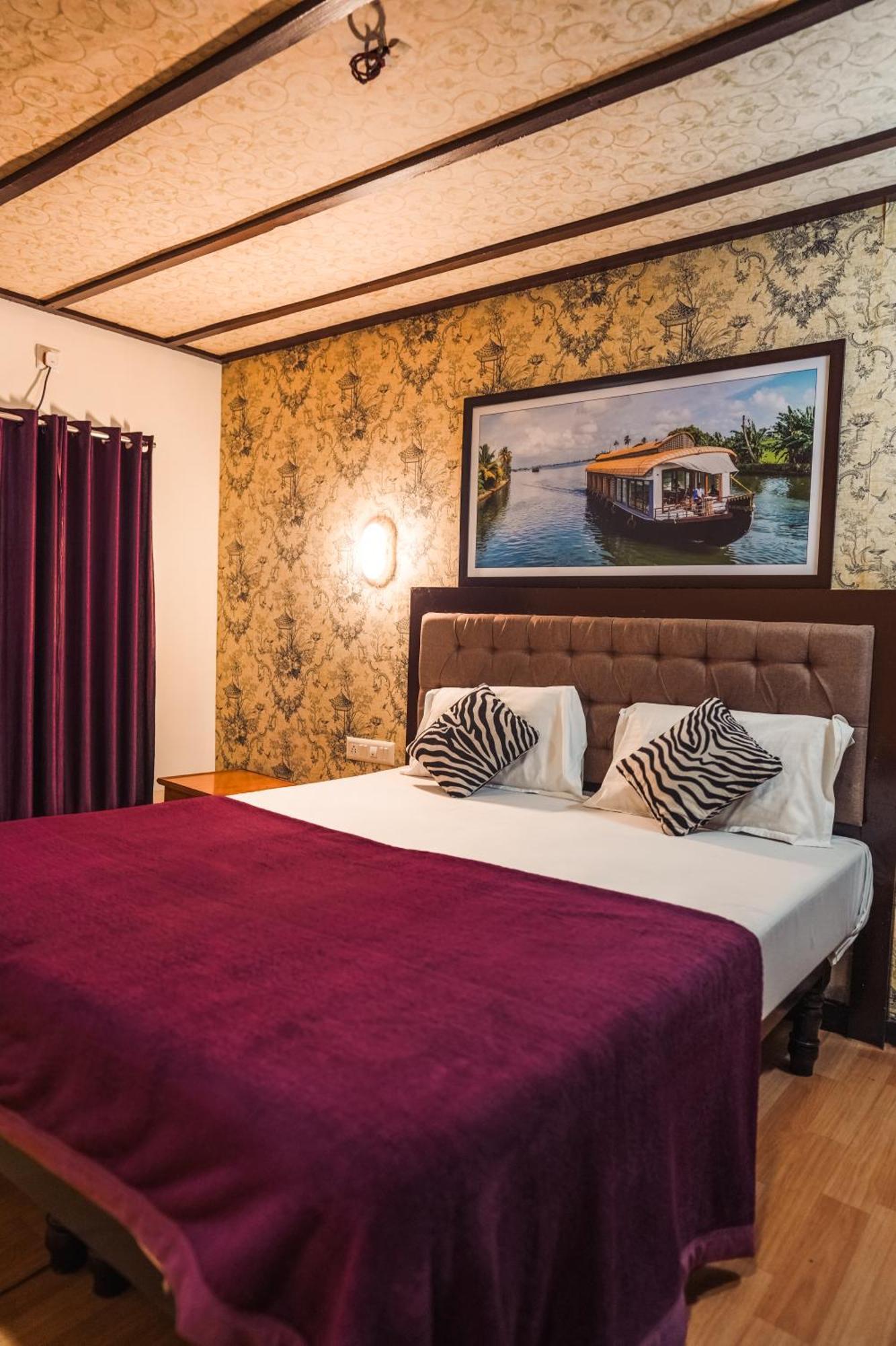 Venice Premium Houseboats Alleppey Alappuzha Exteriör bild