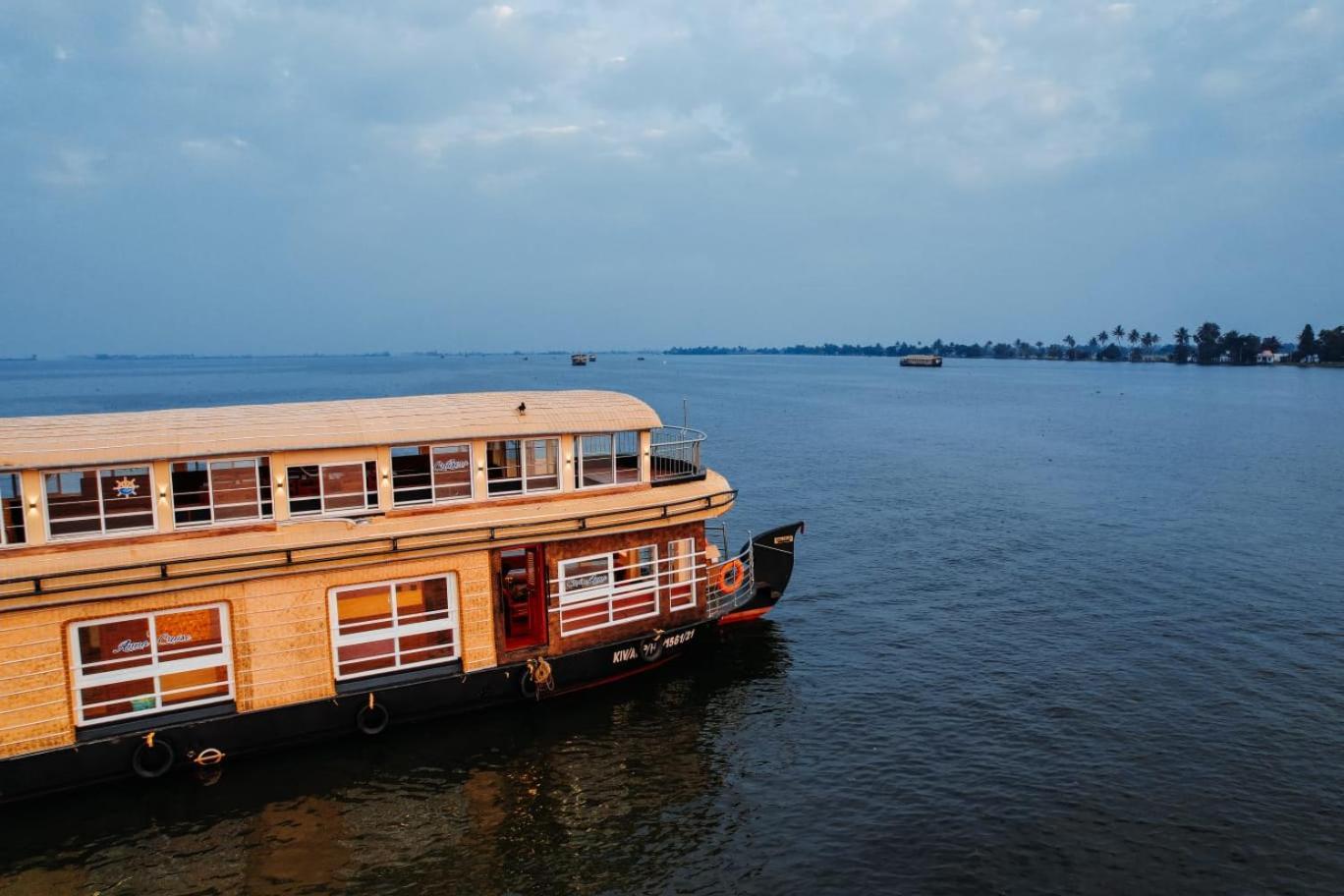 Venice Premium Houseboats Alleppey Alappuzha Exteriör bild